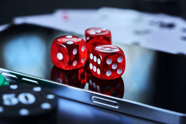 Betting options and payout structure for Sic Bo